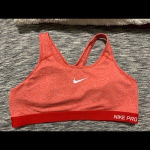 Nike Women’s Sports Bra